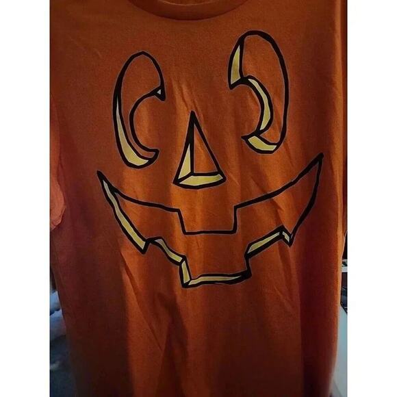 Scary Jack-O'-Lantern Halloween Orange Short Sleeve T-Shirt Size Medium NWT A102 - Picture 1 of 5